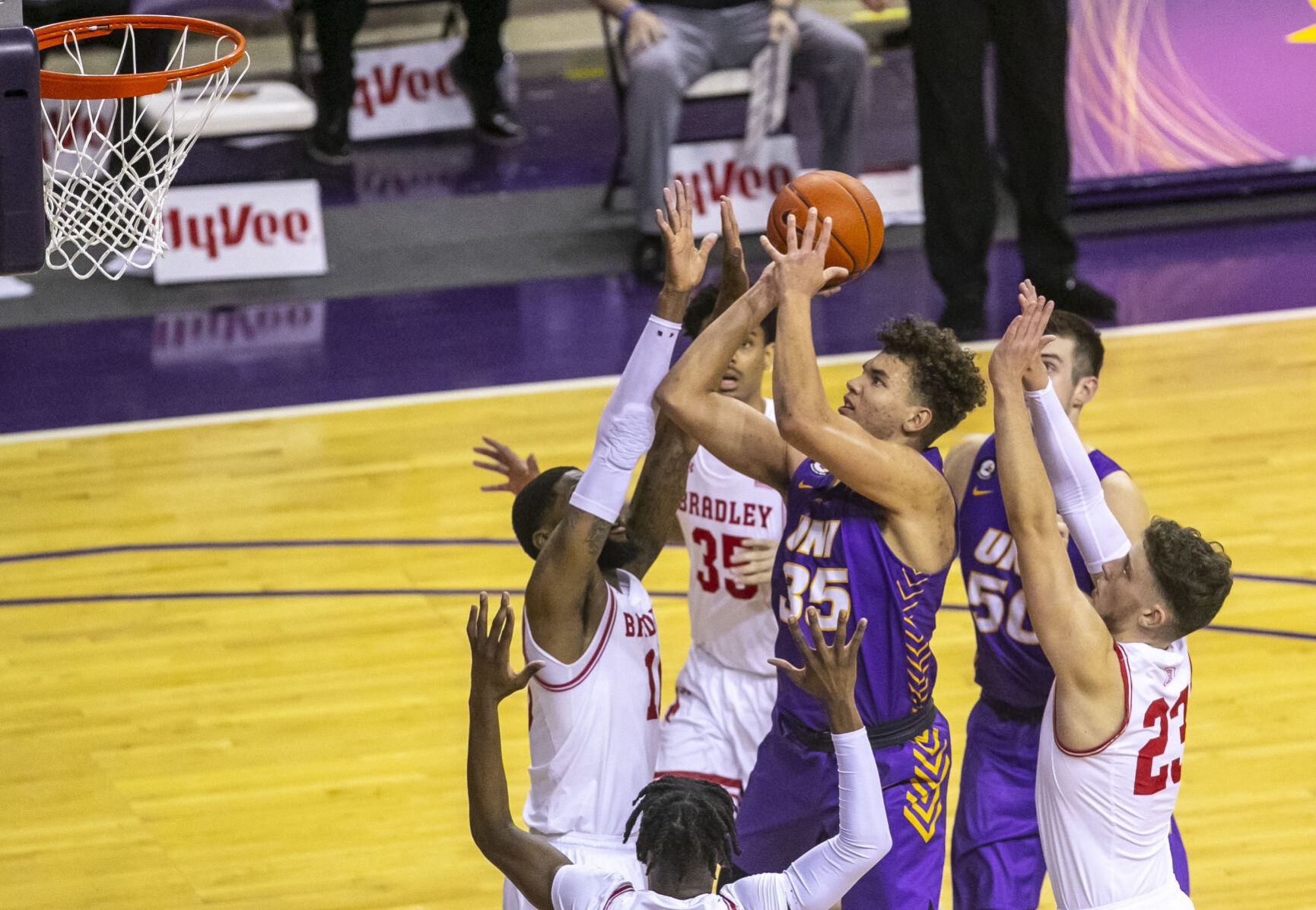 MBBall UNI vs. Bradley 2